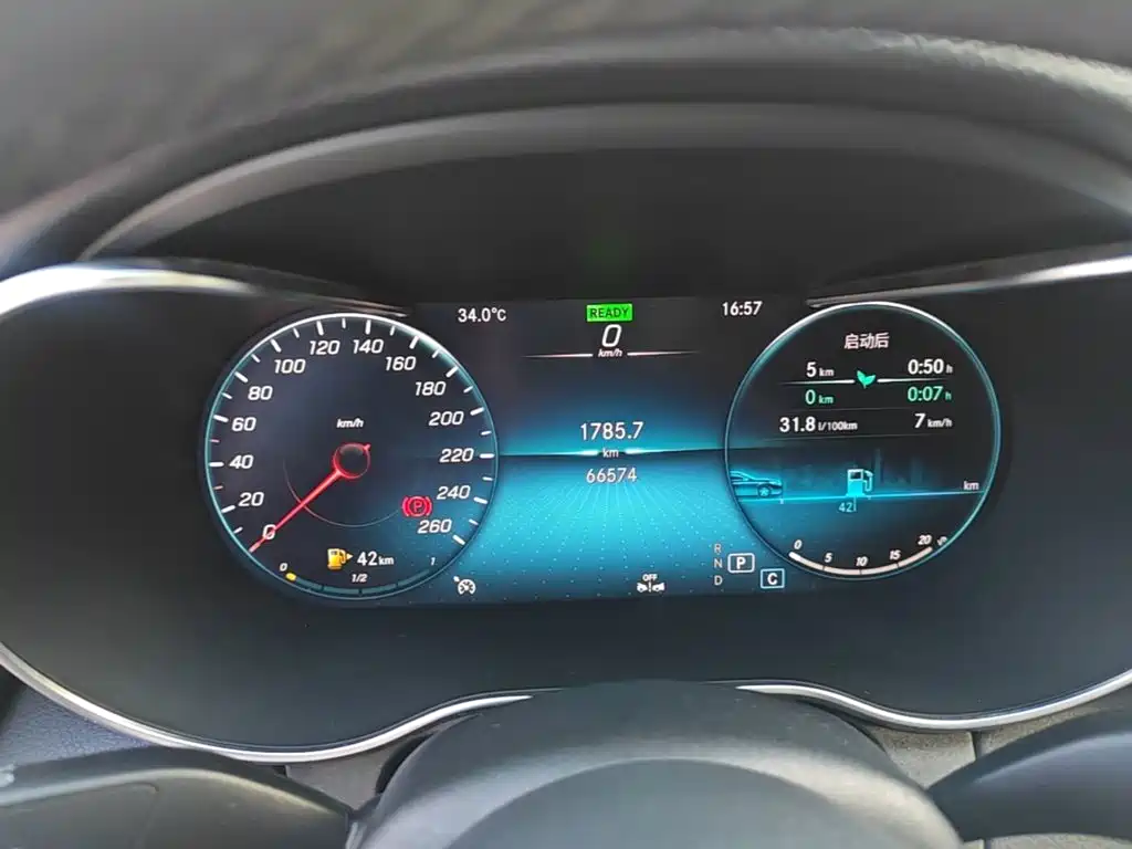 Mercedes-Benz C-Class — миниатюра 12