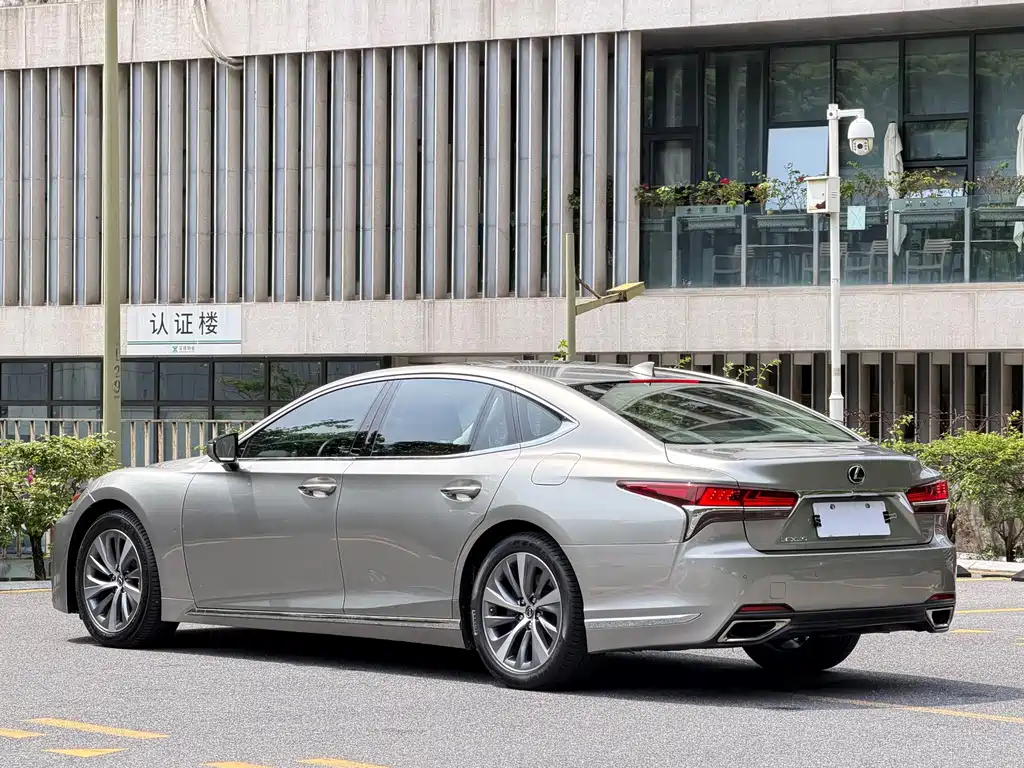 Lexus LS 350 Excellence Edition China V, фото 6