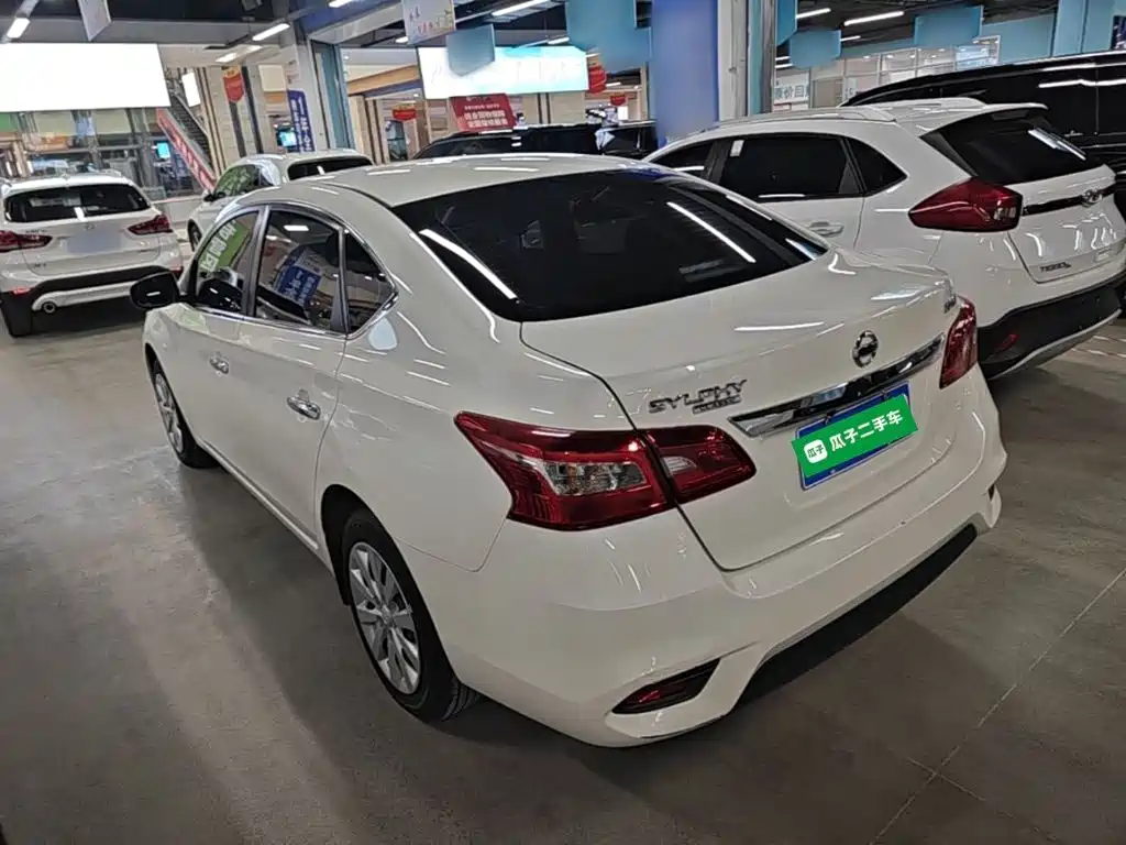 Nissan Sylphy — миниатюра 5