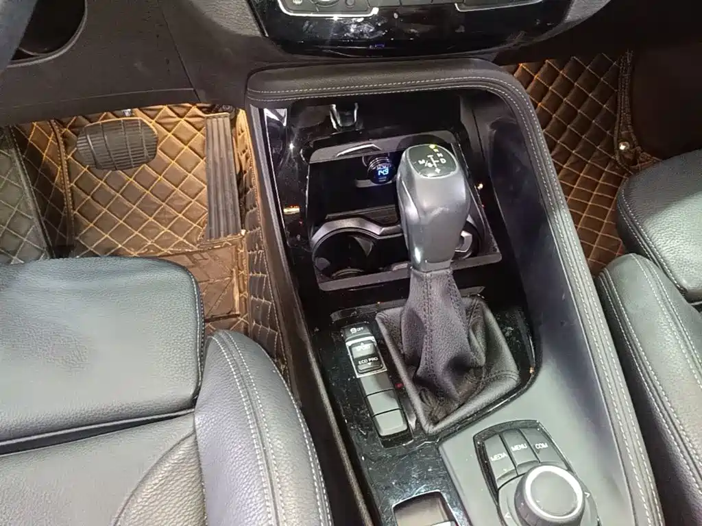 BMW X1 — миниатюра 14