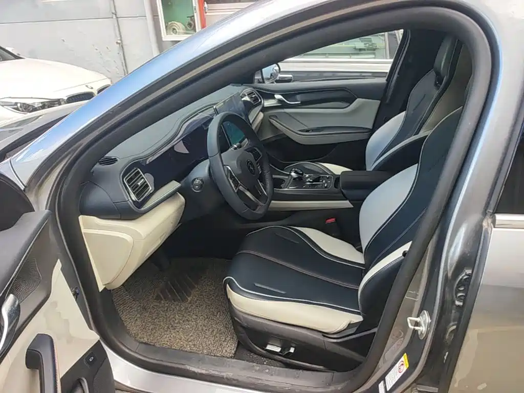 BYD Qin PLUS — миниатюра 15