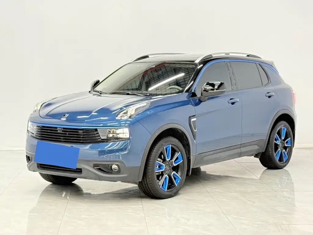 Купить Lynk & Co 01