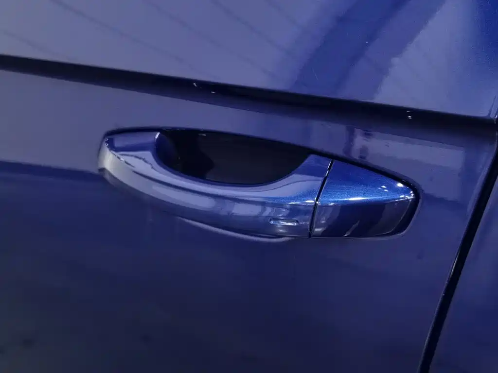 Volkswagen 探岳 GTE — миниатюра 18