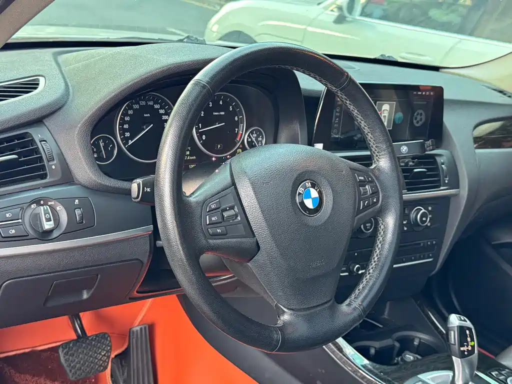 BMW X3 (Import) — миниатюра 8