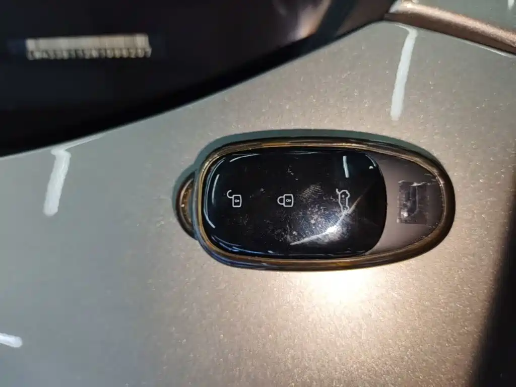 Li Auto Li ONE — миниатюра 9