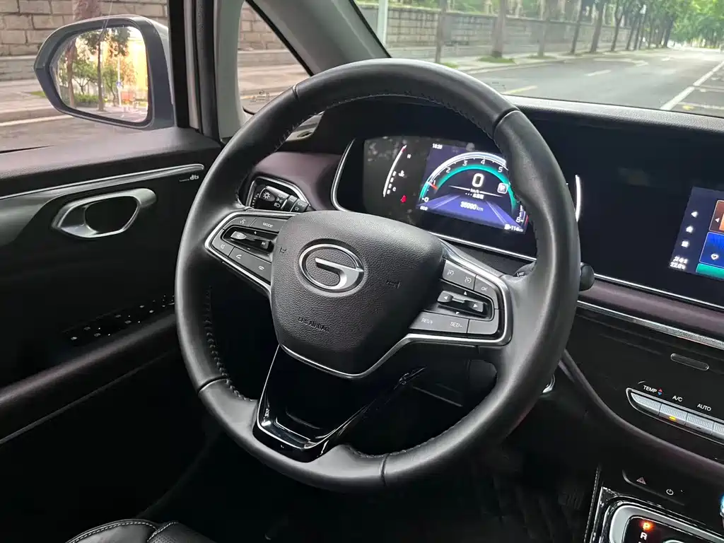 GAC Motor Trumpchi M6 — миниатюра 4