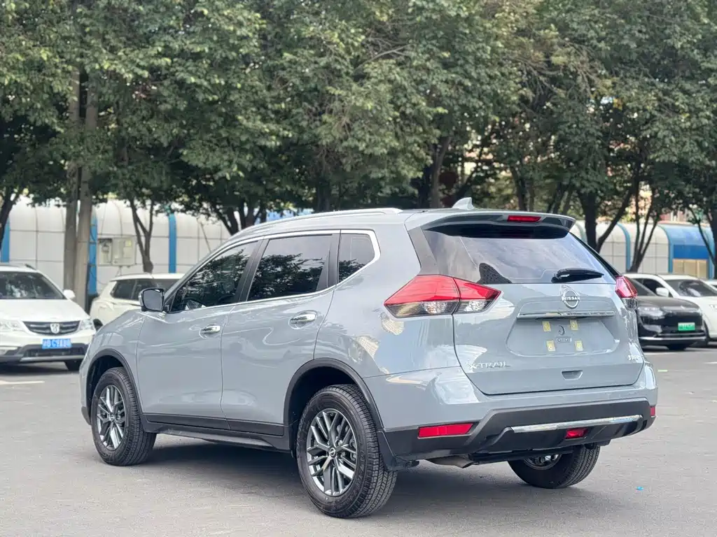 Nissan X-Trail — миниатюра 12
