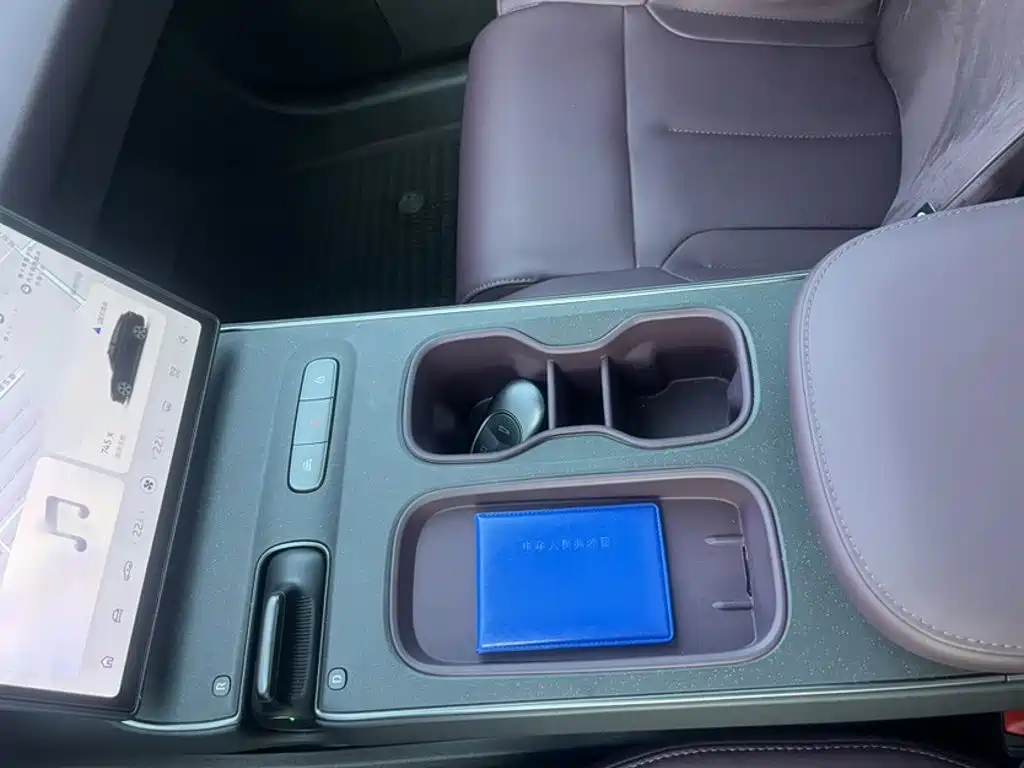 NIO ET5T — миниатюра 3