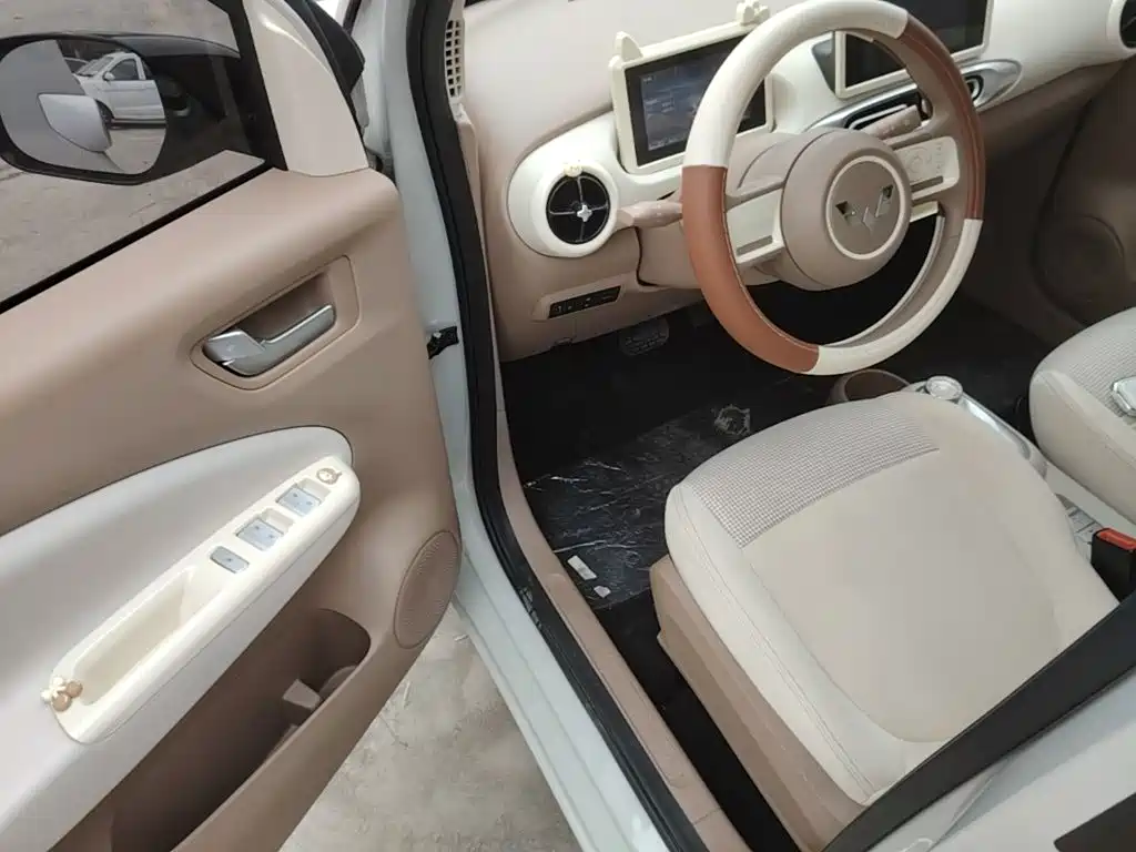 Wuling MINIEV — миниатюра 15