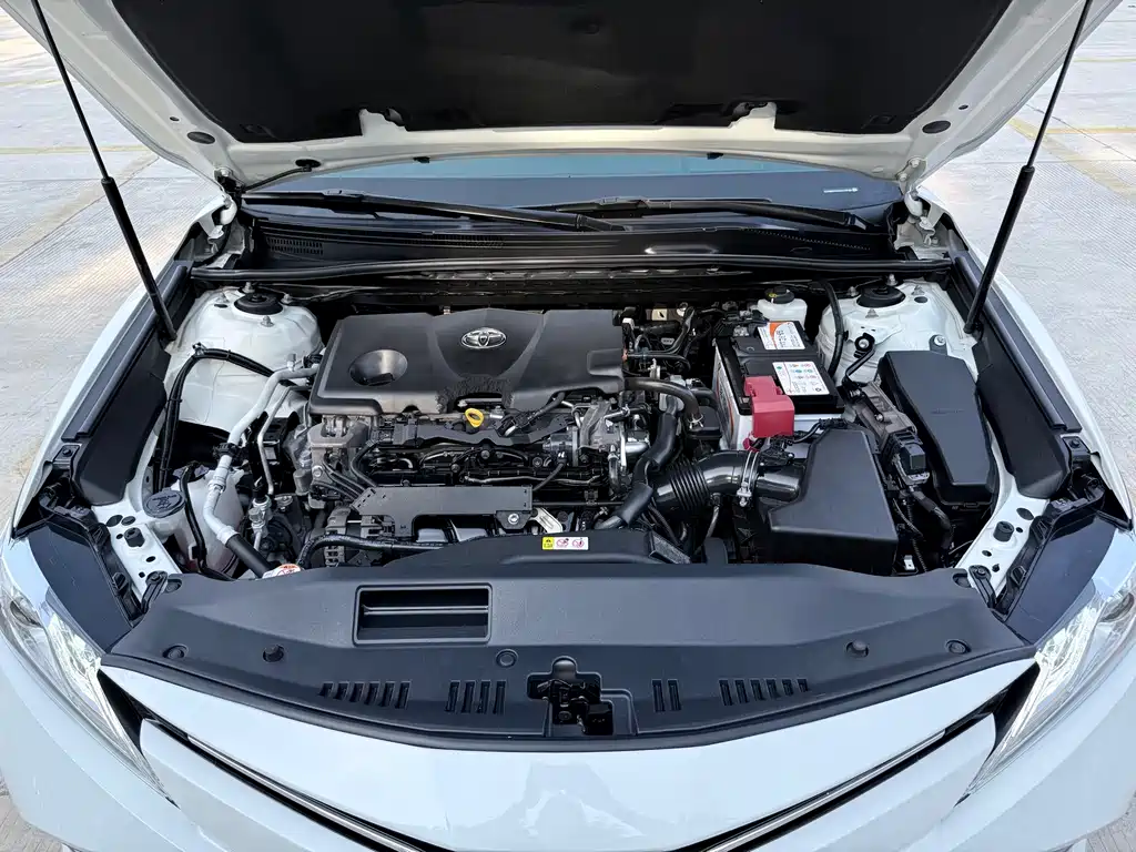 Toyota Camry — миниатюра 29