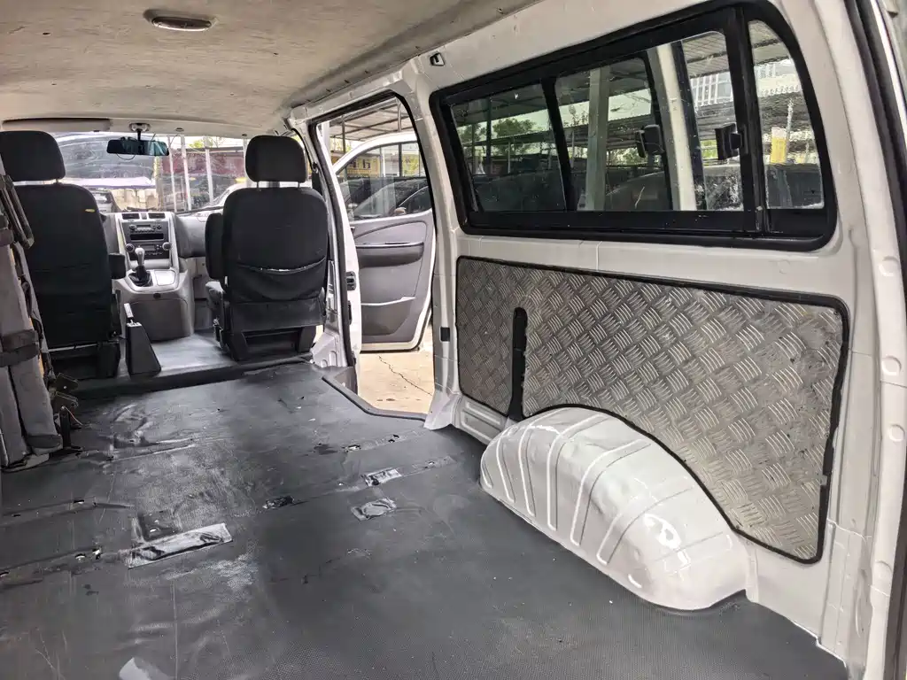 Foton Fengjing G5 — миниатюра 13