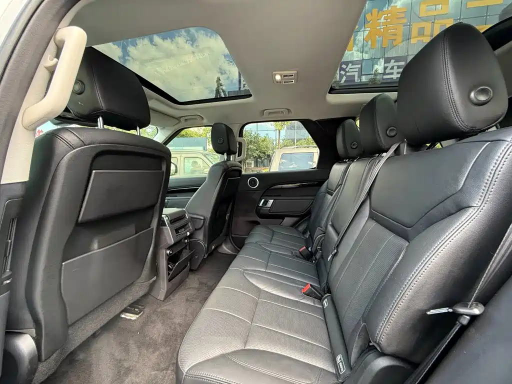 Land Rover Discovery — миниатюра 7