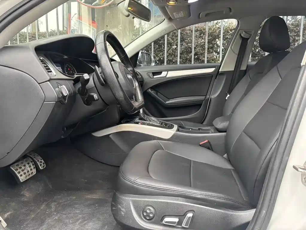 Audi A4L 2013 40 TFSI quattro Sport
