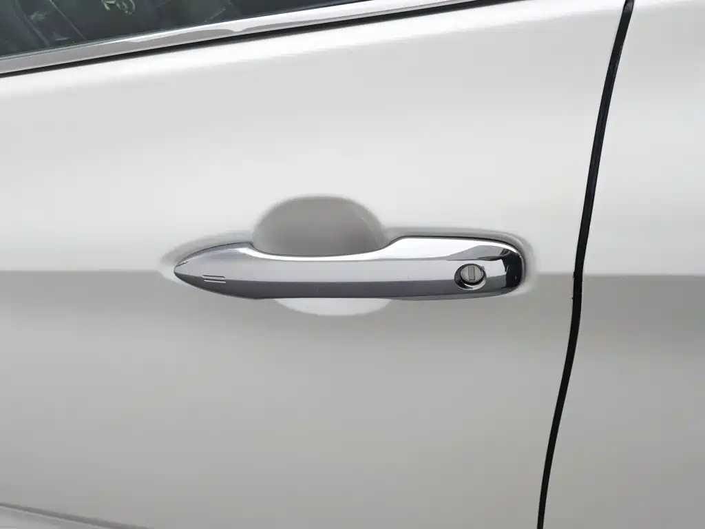 Toyota Avalon — миниатюра 18