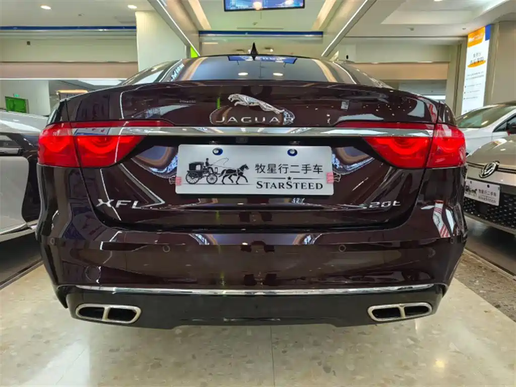 Jaguar XFL — миниатюра 11