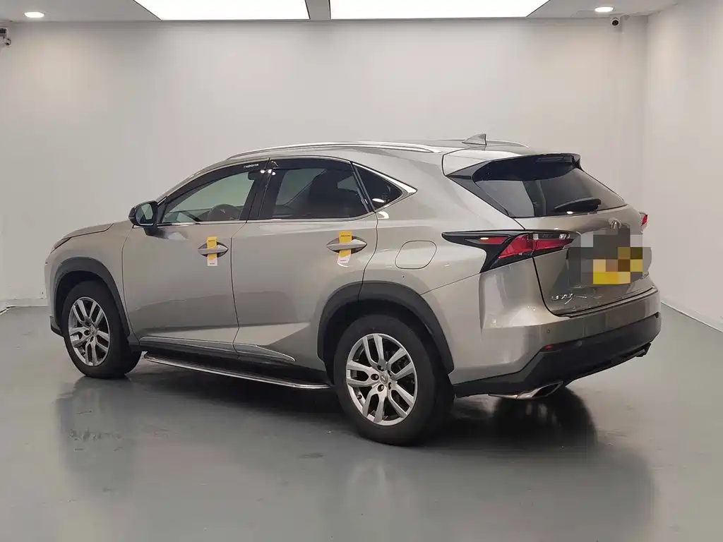 Lexus NX 2015 200t