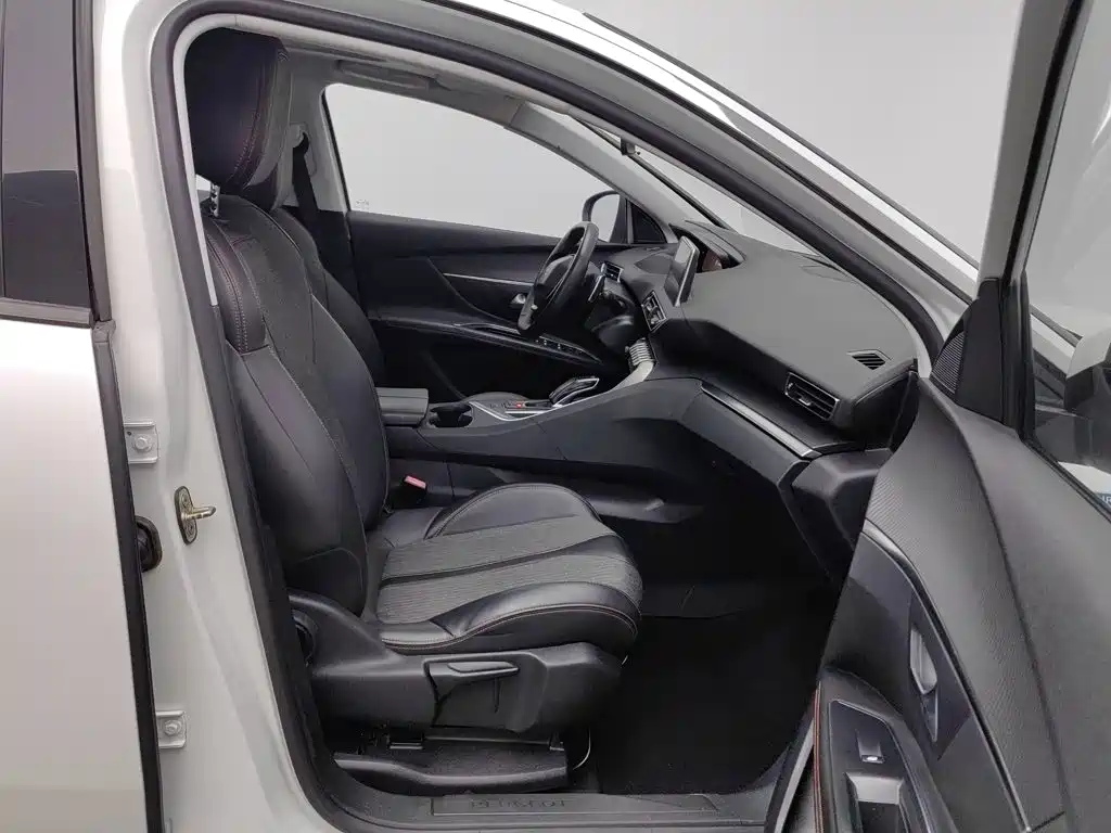 Peugeot 4008 — миниатюра 23
