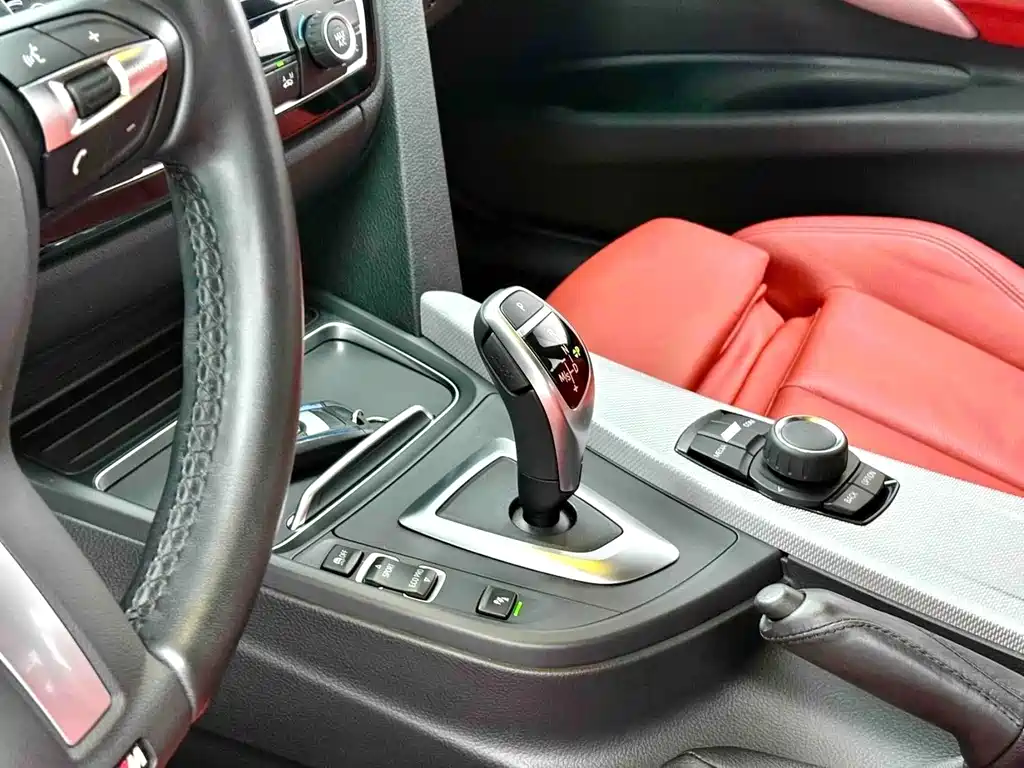 BMW 3 Series — миниатюра 5