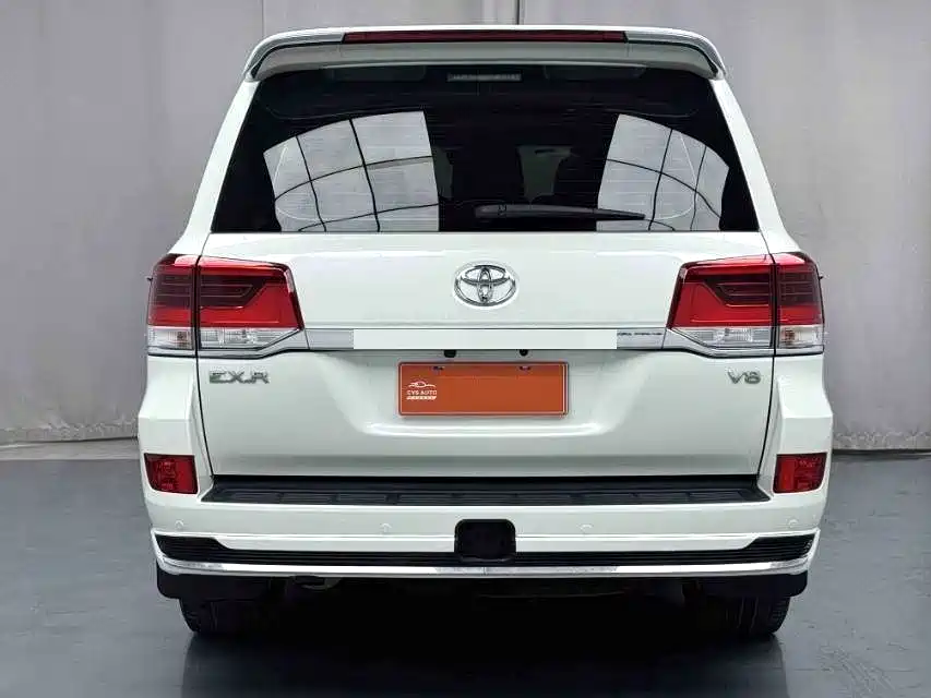 Toyota Land Cruiser 2019 4.0L AT