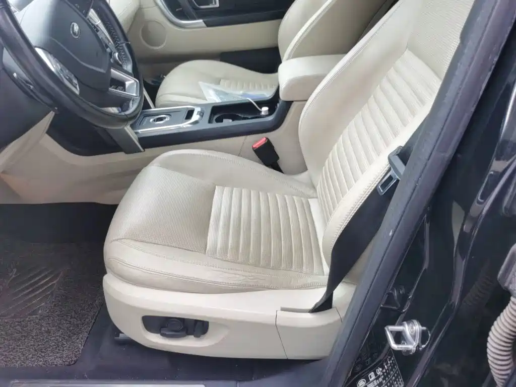 Land Rover Discovery Sport — миниатюра 12