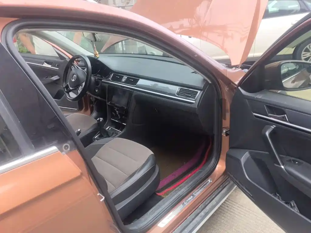 Volkswagen C-Trek — миниатюра 19