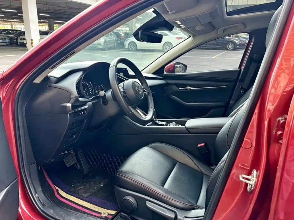 Mazda 3 Axela — миниатюра 4