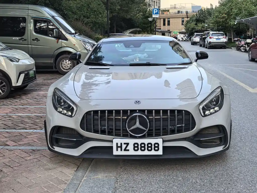 Mercedes-Benz AMG GT — миниатюра 2