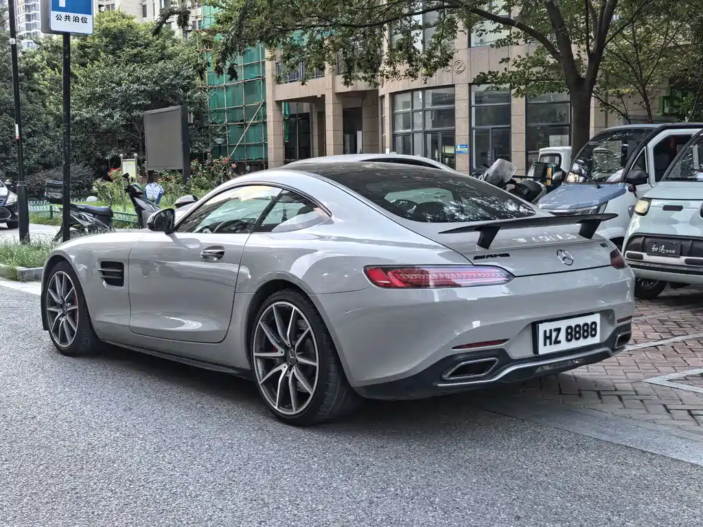 Mercedes-Benz AMG GT — миниатюра 11