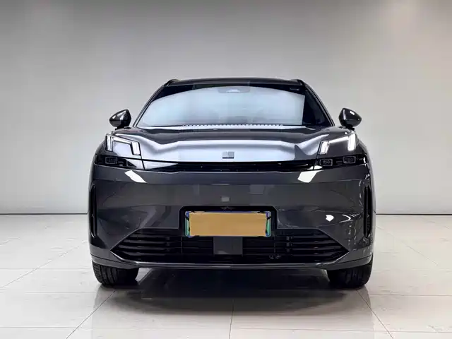 LYNK & CO. 08 EM P 2024