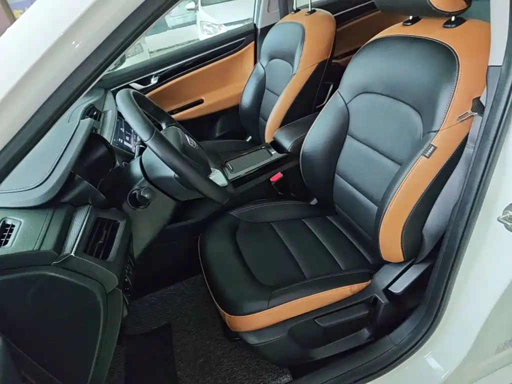 Geely Emgrand GL — миниатюра 15