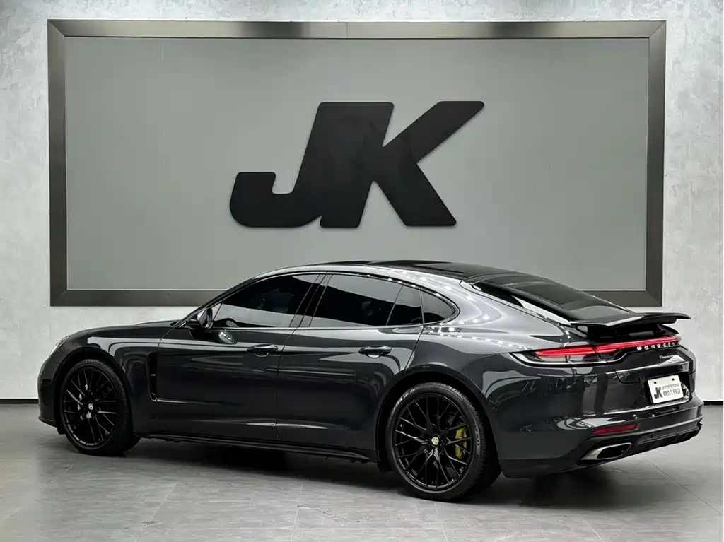 Porsche Panamera — миниатюра 10