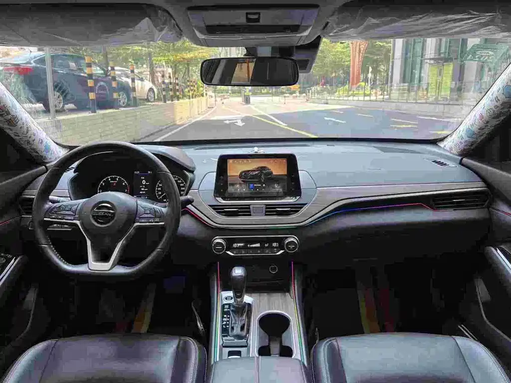 Nissan Teana — миниатюра 4