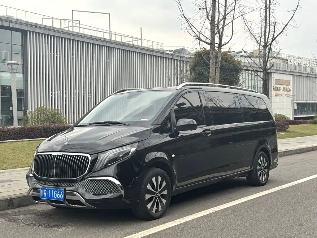 Купить Mercedes-Benz Vito