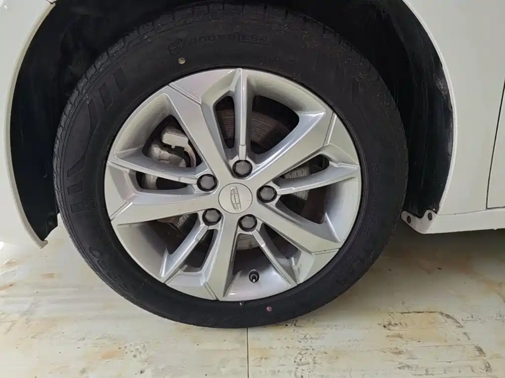 Geely Emgrand GL — миниатюра 23