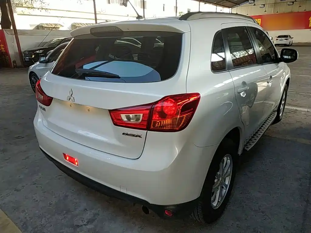 Mitsubishi ASX — миниатюра 7