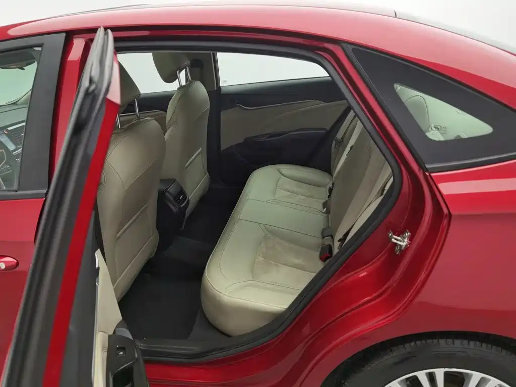 Buick Excelle — миниатюра 15