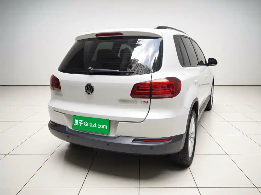 Volkswagen Tiguan — миниатюра 4