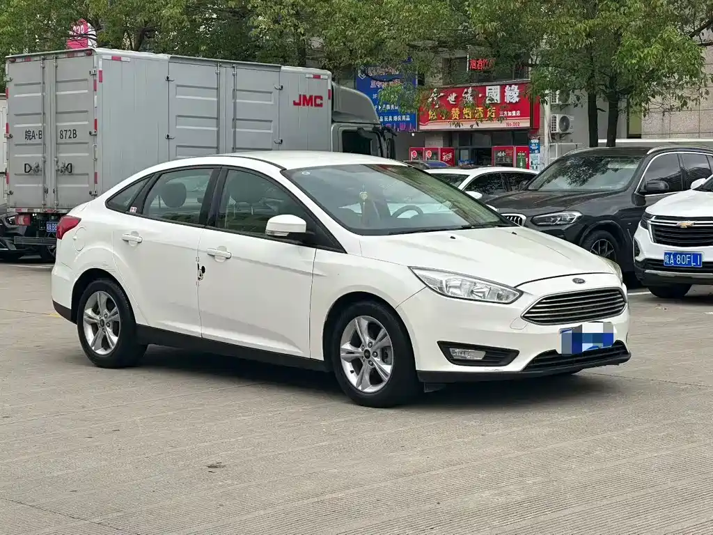 Ford Focus — миниатюра 3
