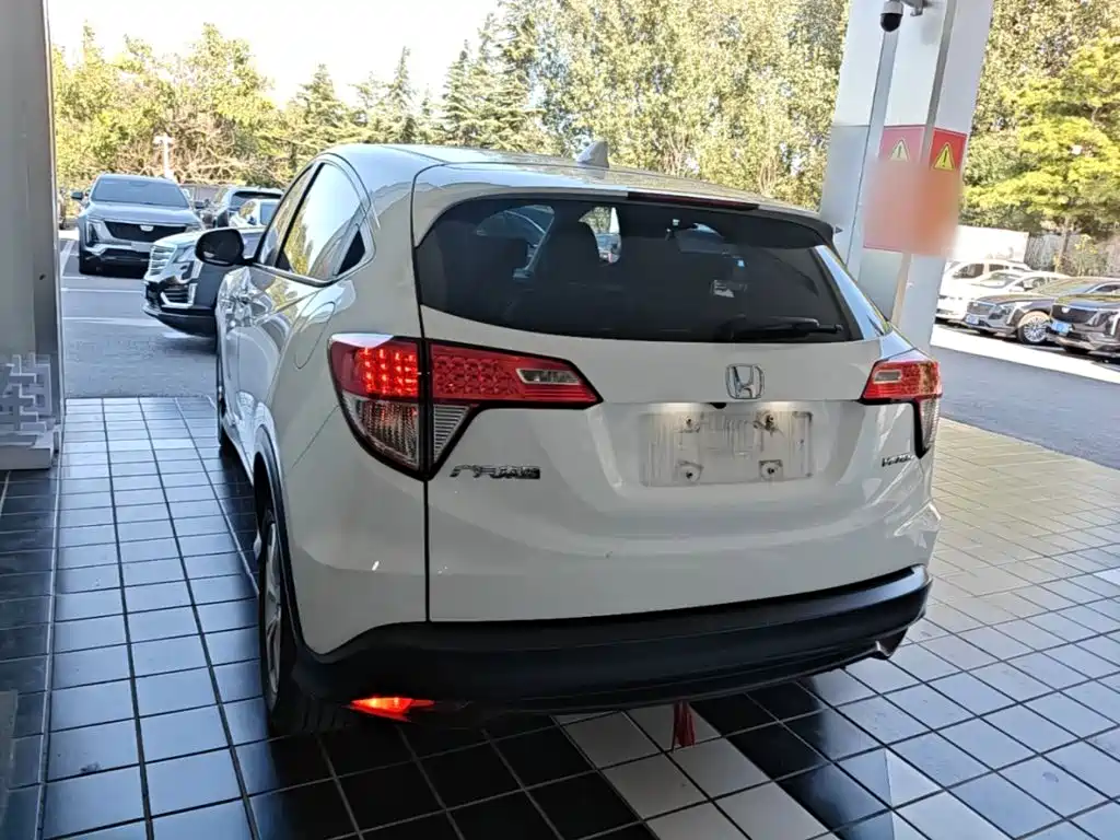 Honda Vezel — миниатюра 5