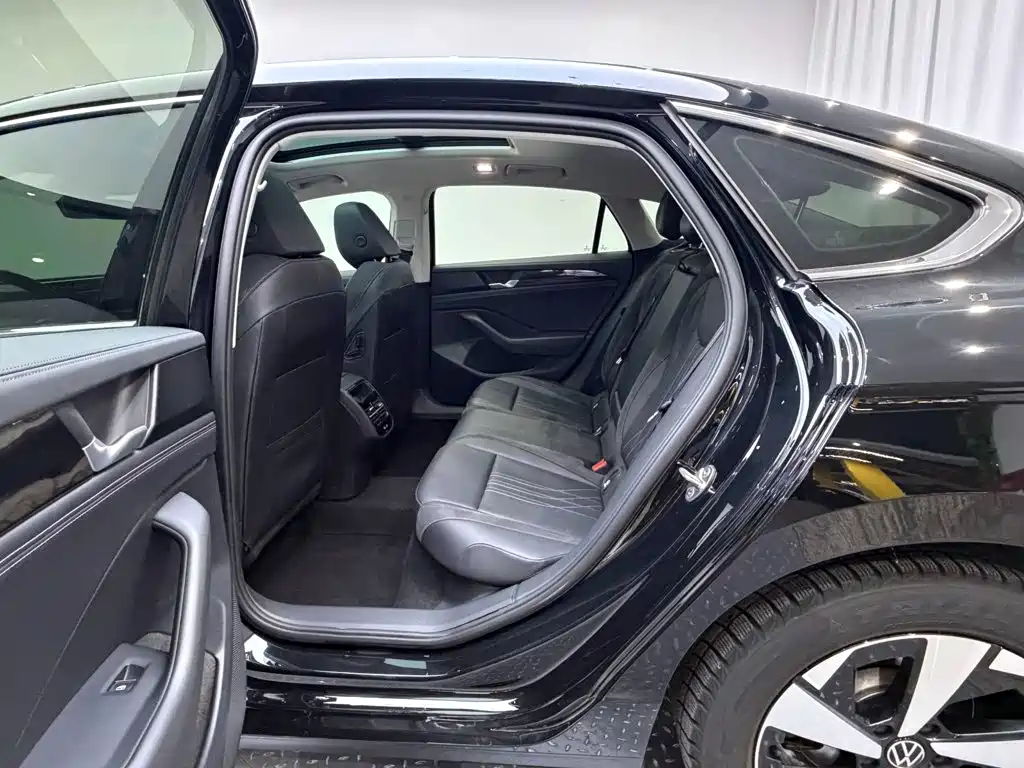 Volkswagen Magotan — миниатюра 11