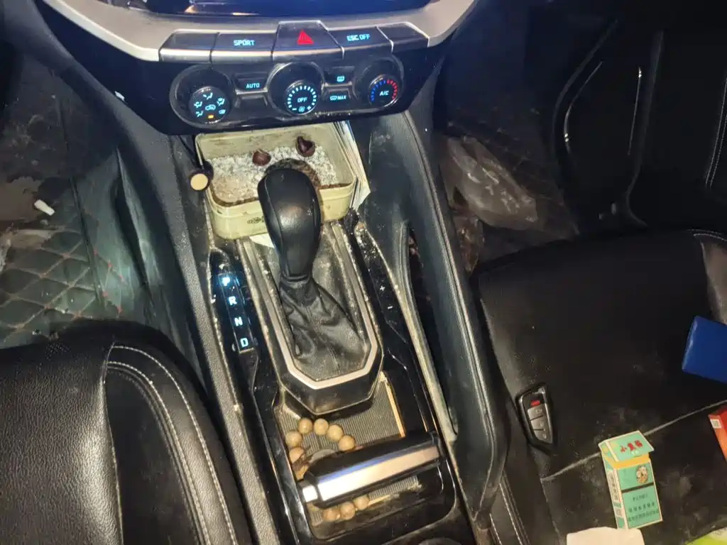 JMC Yusheng S350 — миниатюра 10