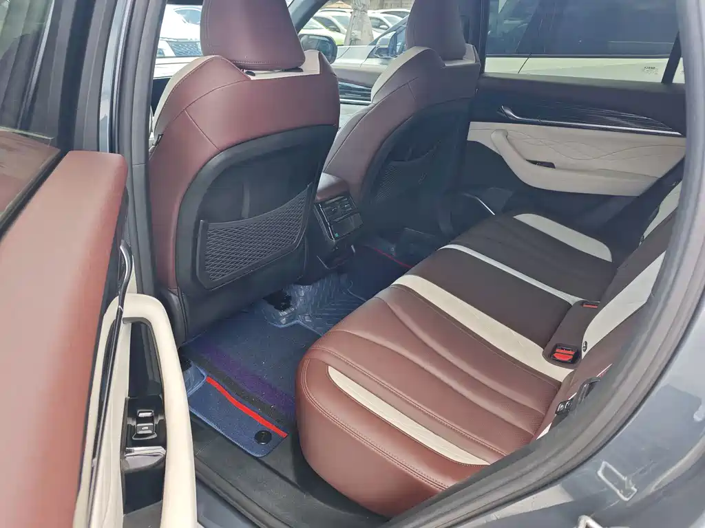 Geely Xingyue L — миниатюра 5