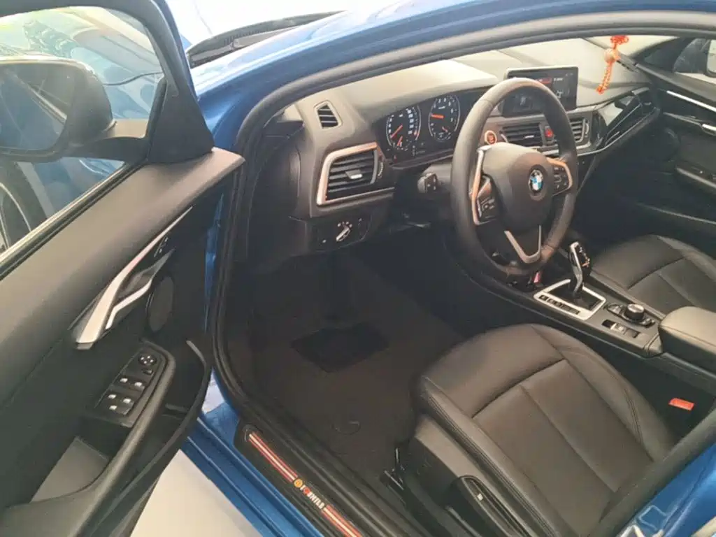 BMW 1 Series — миниатюра 16