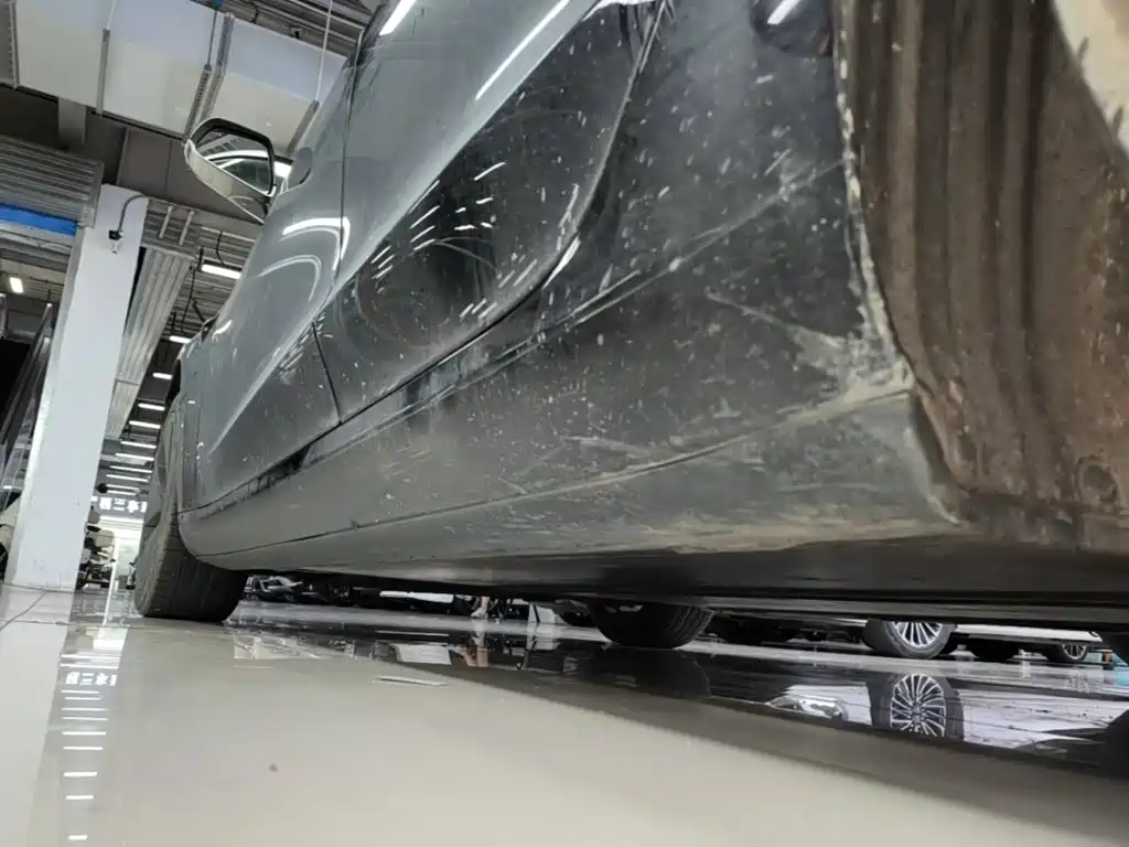 Tesla Model 3 — миниатюра 22