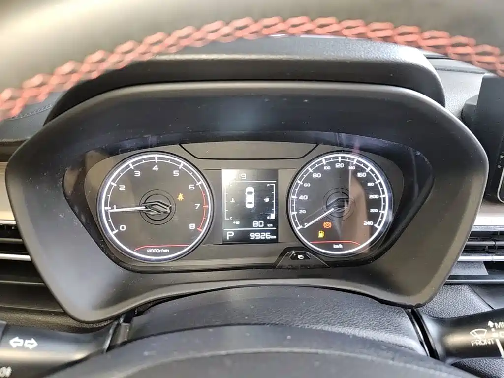 Geely Vision X3 — миниатюра 12