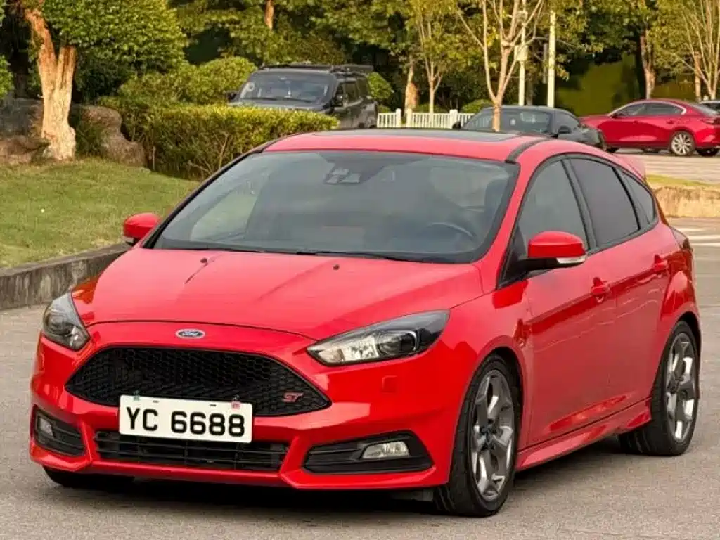 Ford Focus (Import) — миниатюра 2