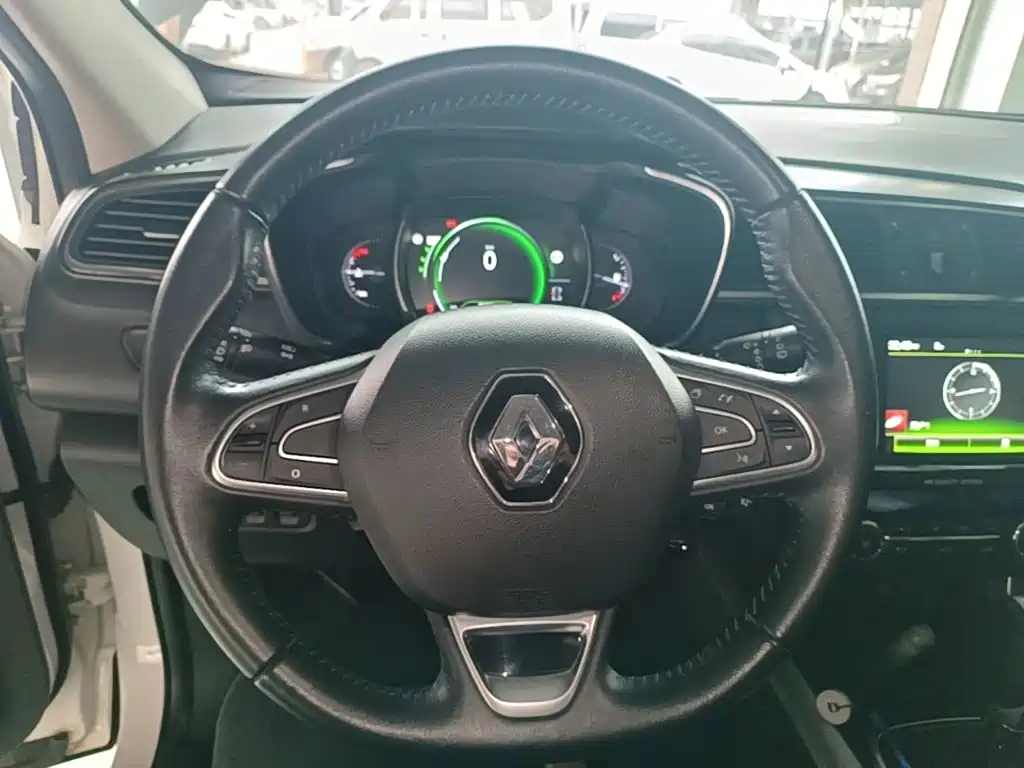 Renault Kadjar — миниатюра 11