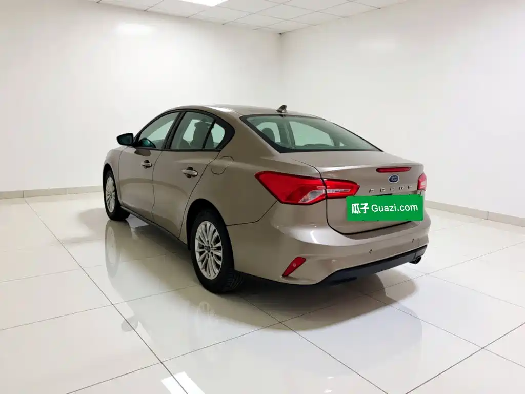 Ford Focus — миниатюра 4
