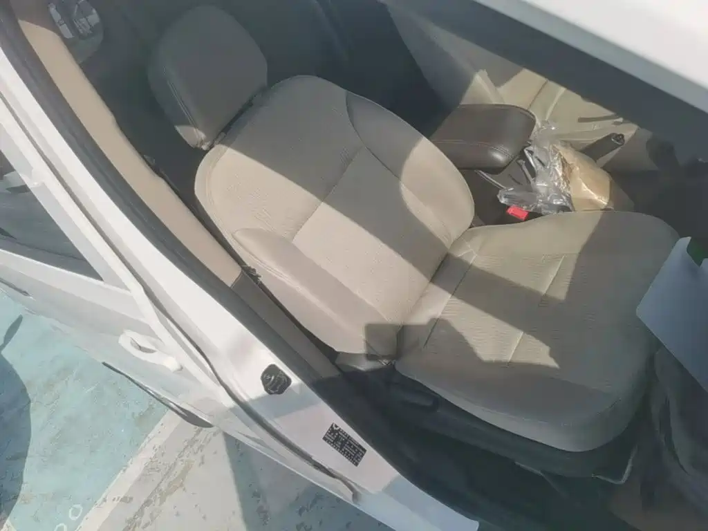 Wuling Rongguang V — миниатюра 25