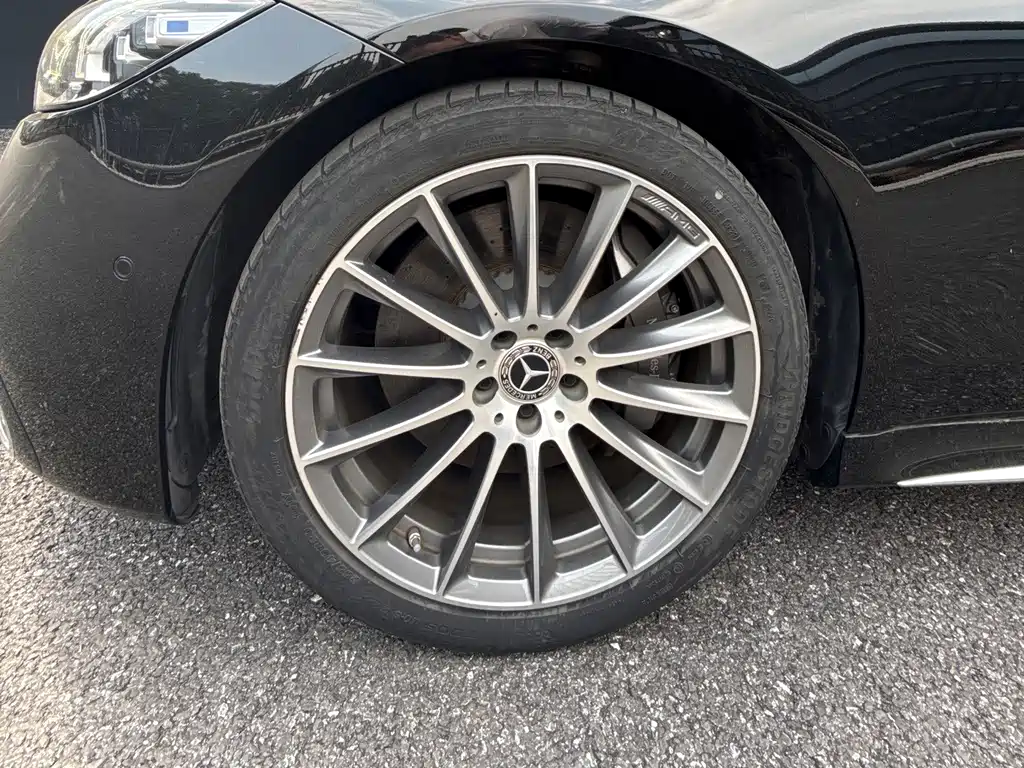 Mercedes-Benz S-Class — миниатюра 6